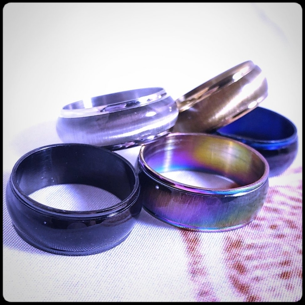 5 Ring Set Stainless Steel Band Rings Unisex NWT